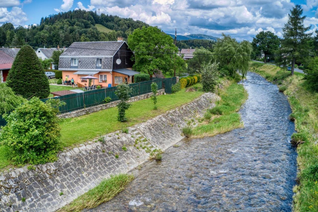 Penzion Mona Hotel Jeseník Kültér fotó